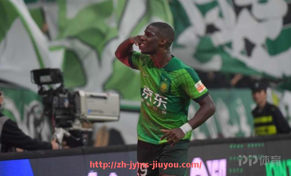 九游jiuyou-世俱杯比赛裁判争议事件回顾与公正性提升建议